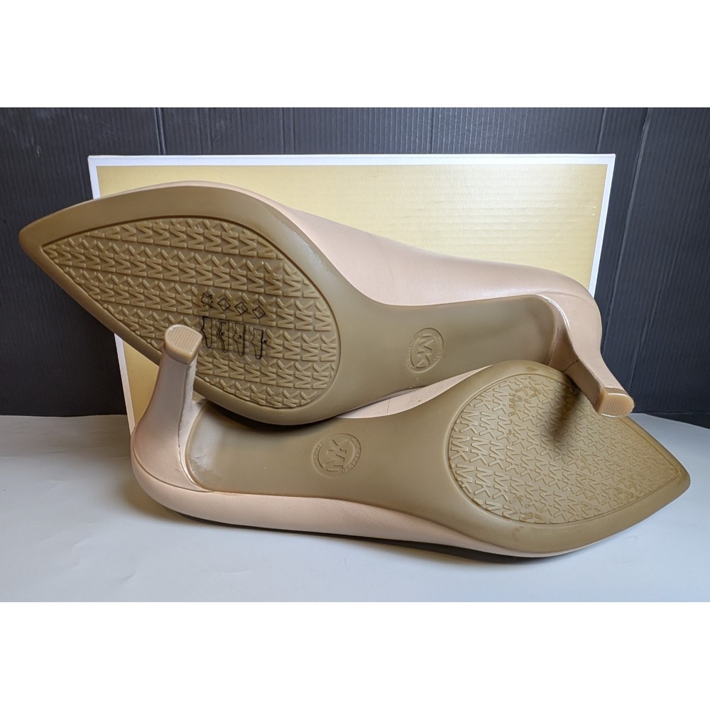 Michael Kors Womens Dorothy Flex Pump Neutral Leather Size 7 M New Box - Picture 14 of 16